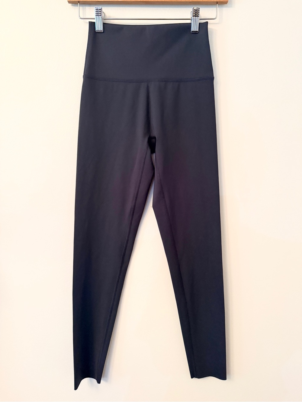 OFFLINE by Aerie Goals 7/8 Leggings High Rise Size Small Gray